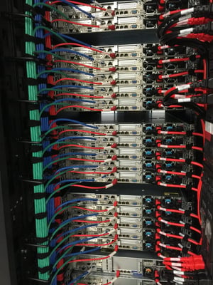 1U-Server-Cabinet-Enet-Close-Up-scaled.jpg